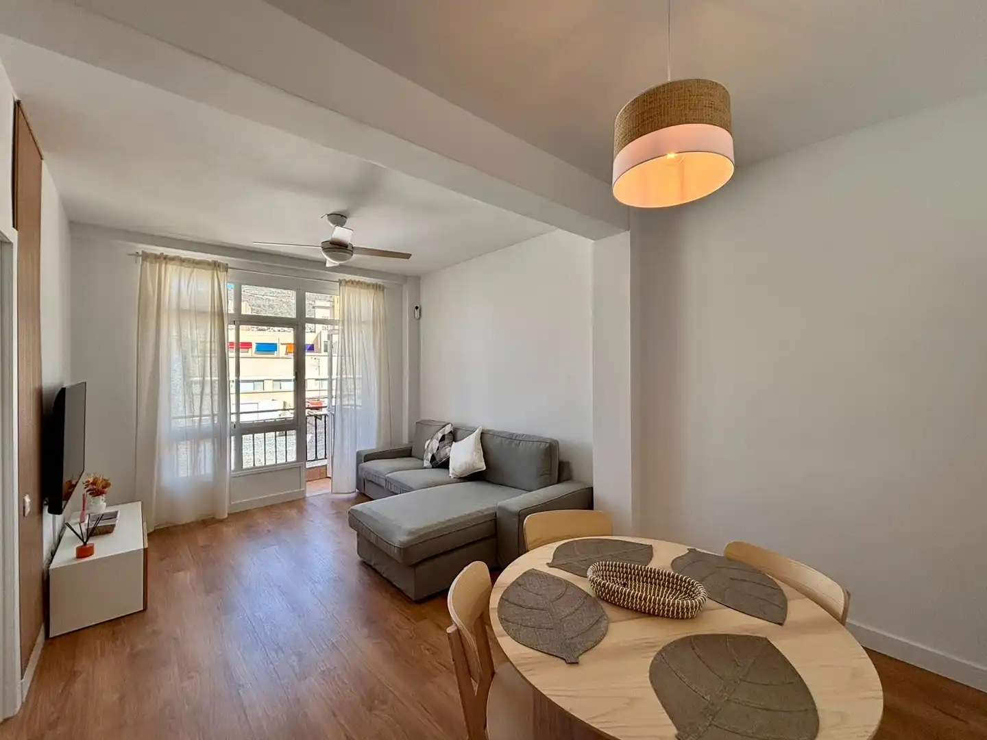 Sala de estar de Piso de alquiler en Santa Cruz de Tenerife con Parquet, Terraza y Amueblado