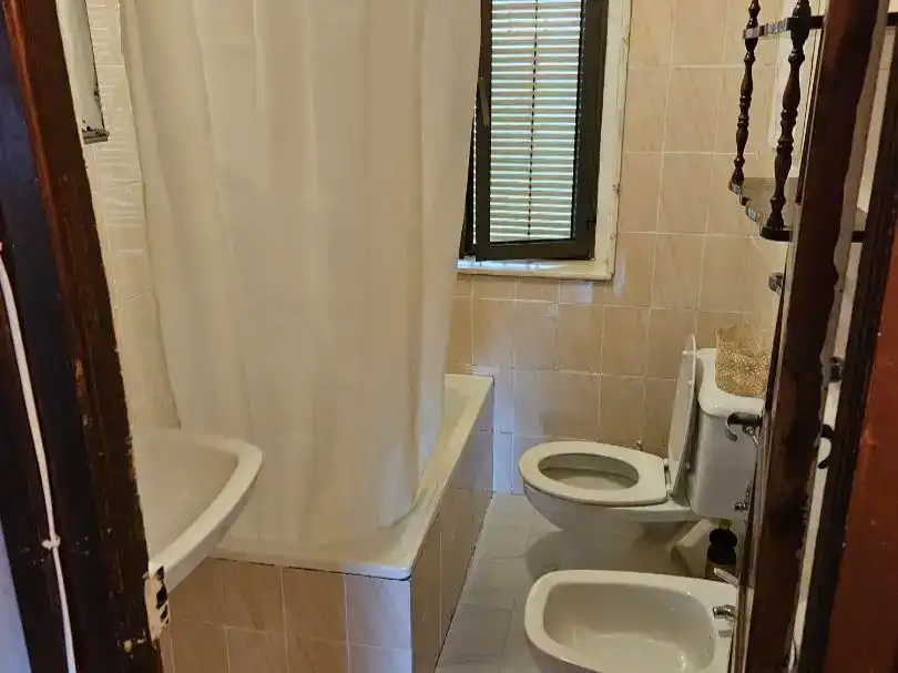 Bany de Pis en venda en Nava