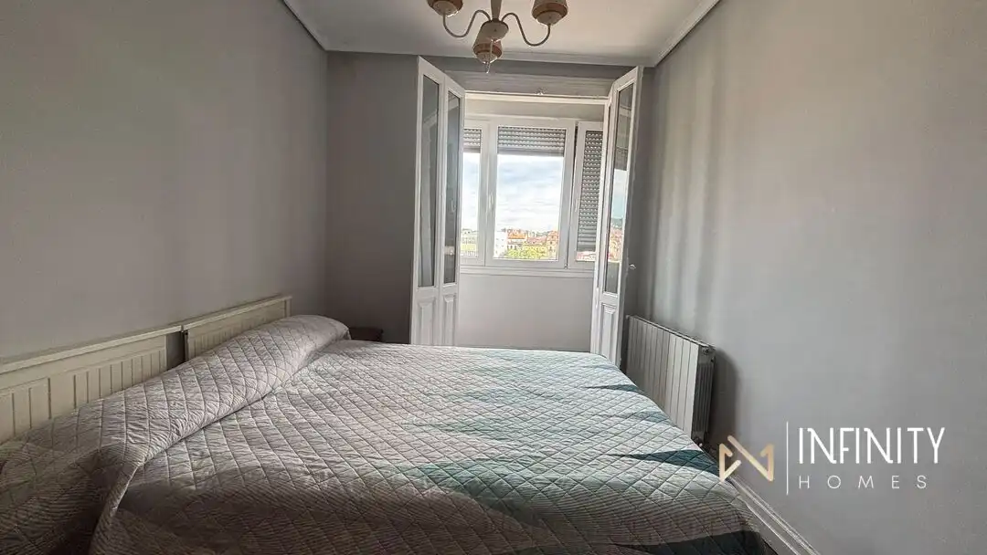 Flat for rent in García Salazar Kalea, Zabalburu