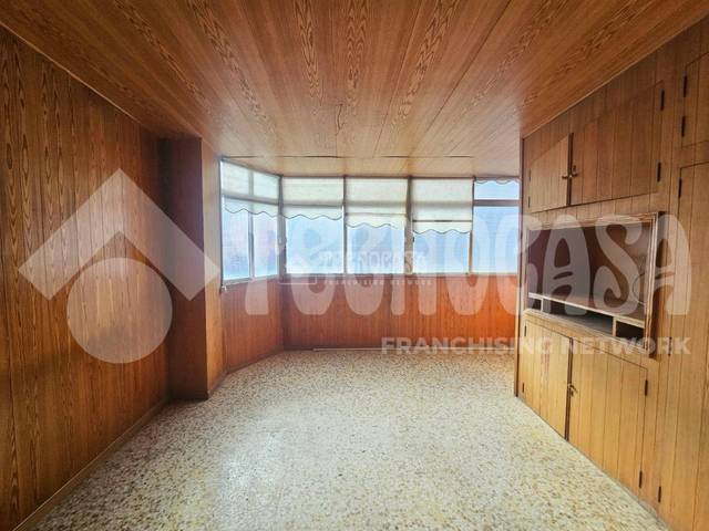 Piso en Venta en Schamann - Rehoyas