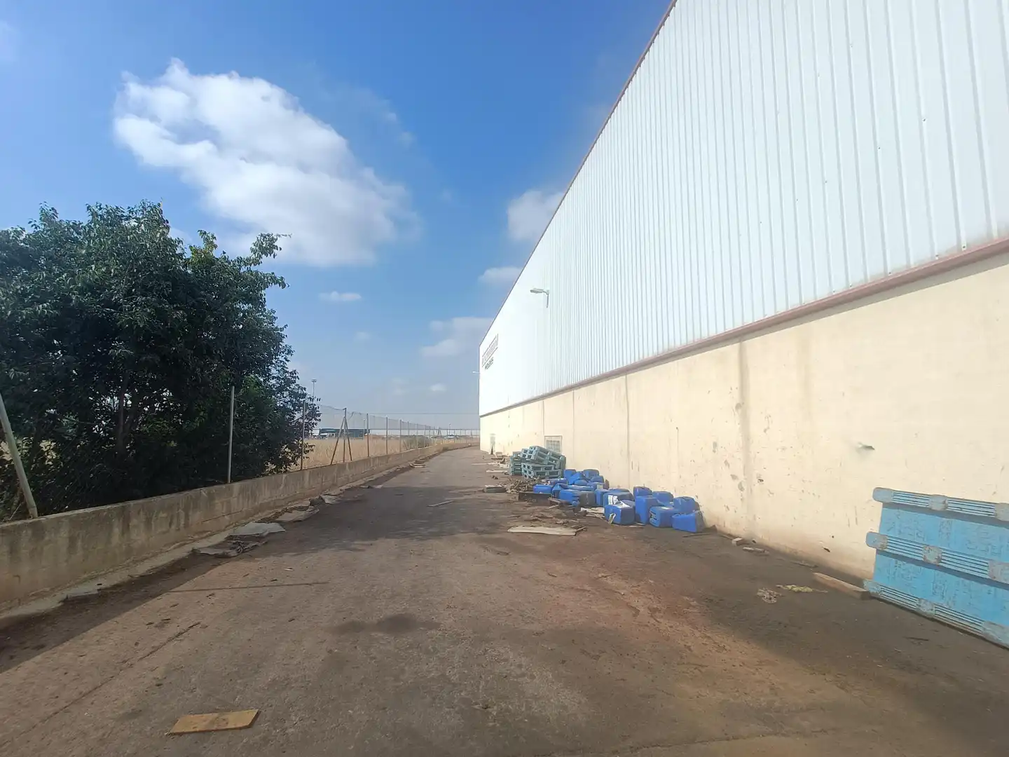 Vista exterior de Nave industrial en venta en Vila-real