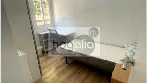 Photo 2 of Ground floor for rent in Tiro de Línea, Sevilla Capital