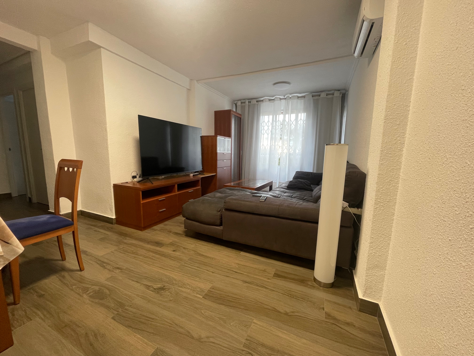 Sala de estar de Piso en venta en Alicante / Alacant