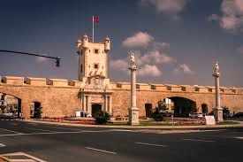 Vista exterior de Edificio en venta en El Puerto de Santa María