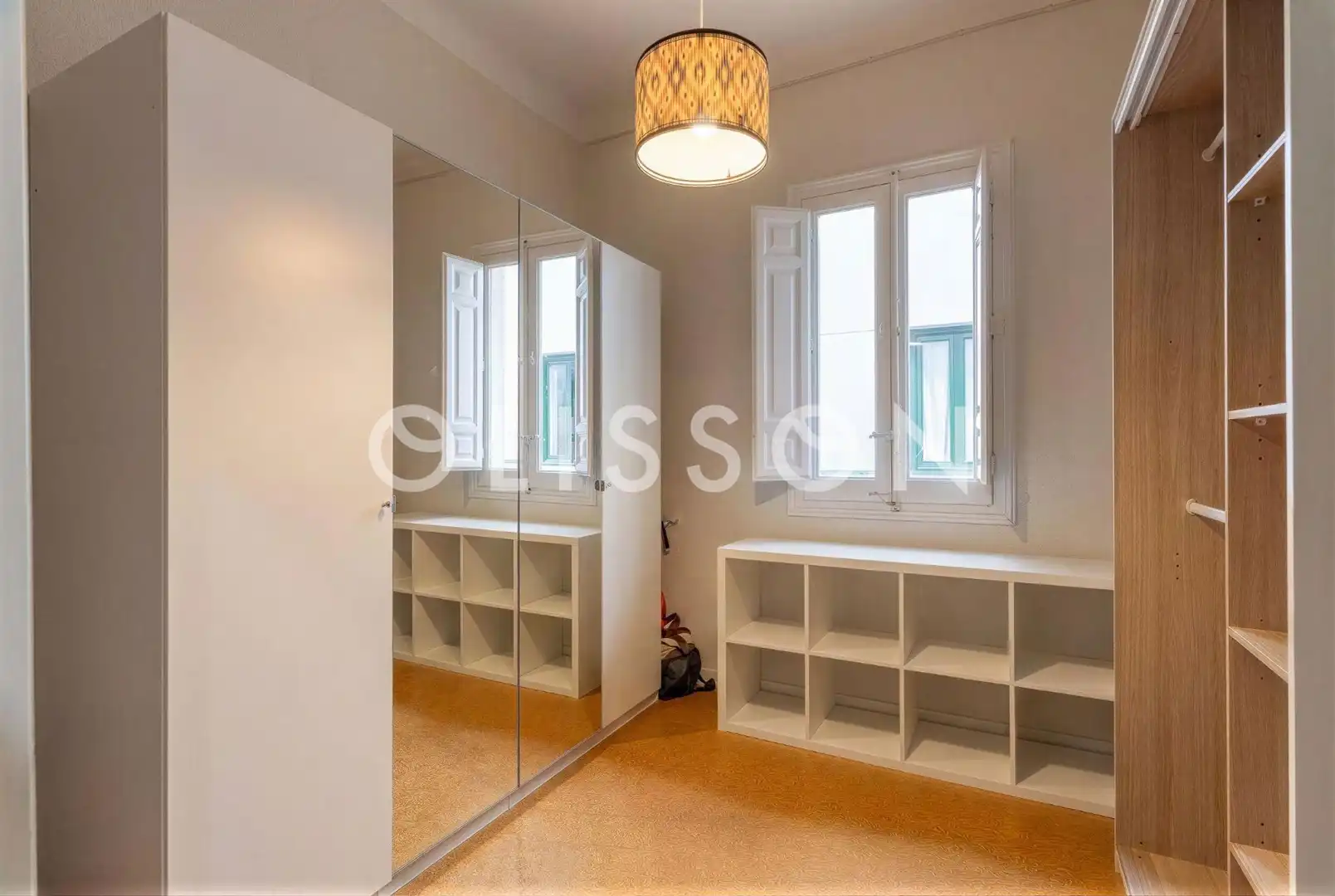 Habitación de Piso en venta en Madrid con Calefacción y Trastero