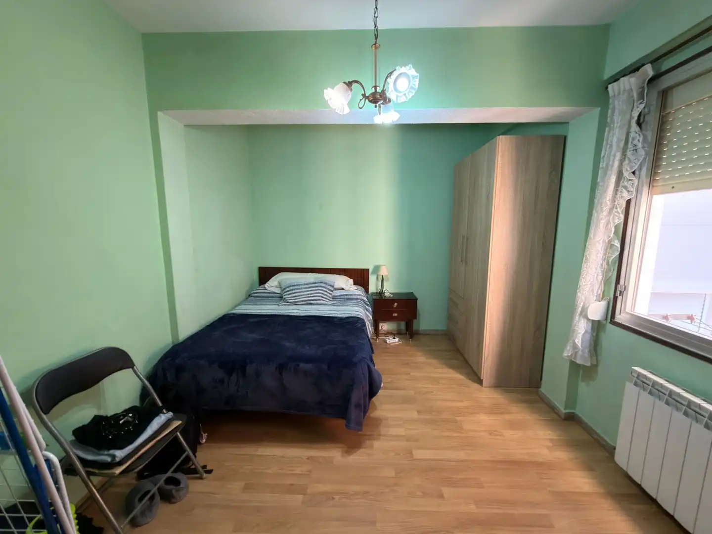 Schlafzimmer von Wohnung zur Miete in Pontevedra Capital  mit Heizung, Möbliert und Ofen