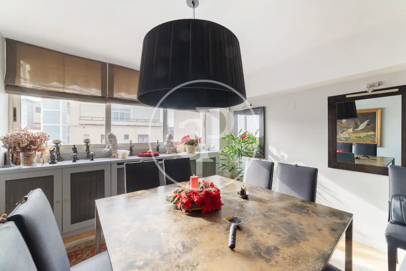 Comedor de Dúplex en venta en Madrid con Aire acondicionado, Calefacción y Jardín privado