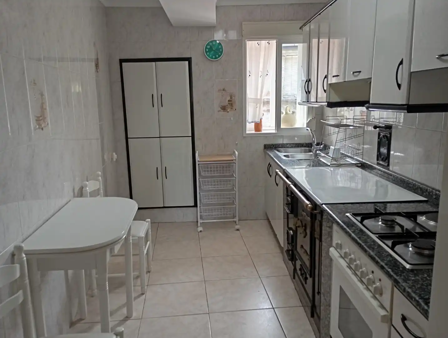 Cocina de Casa adosada en venta en A Veiga 