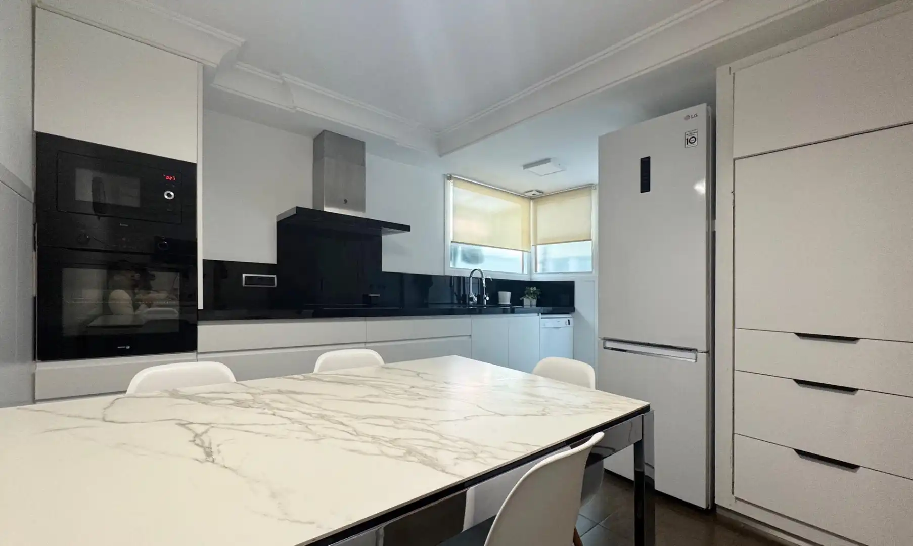 Kitchen of Apartments for sale in Pego