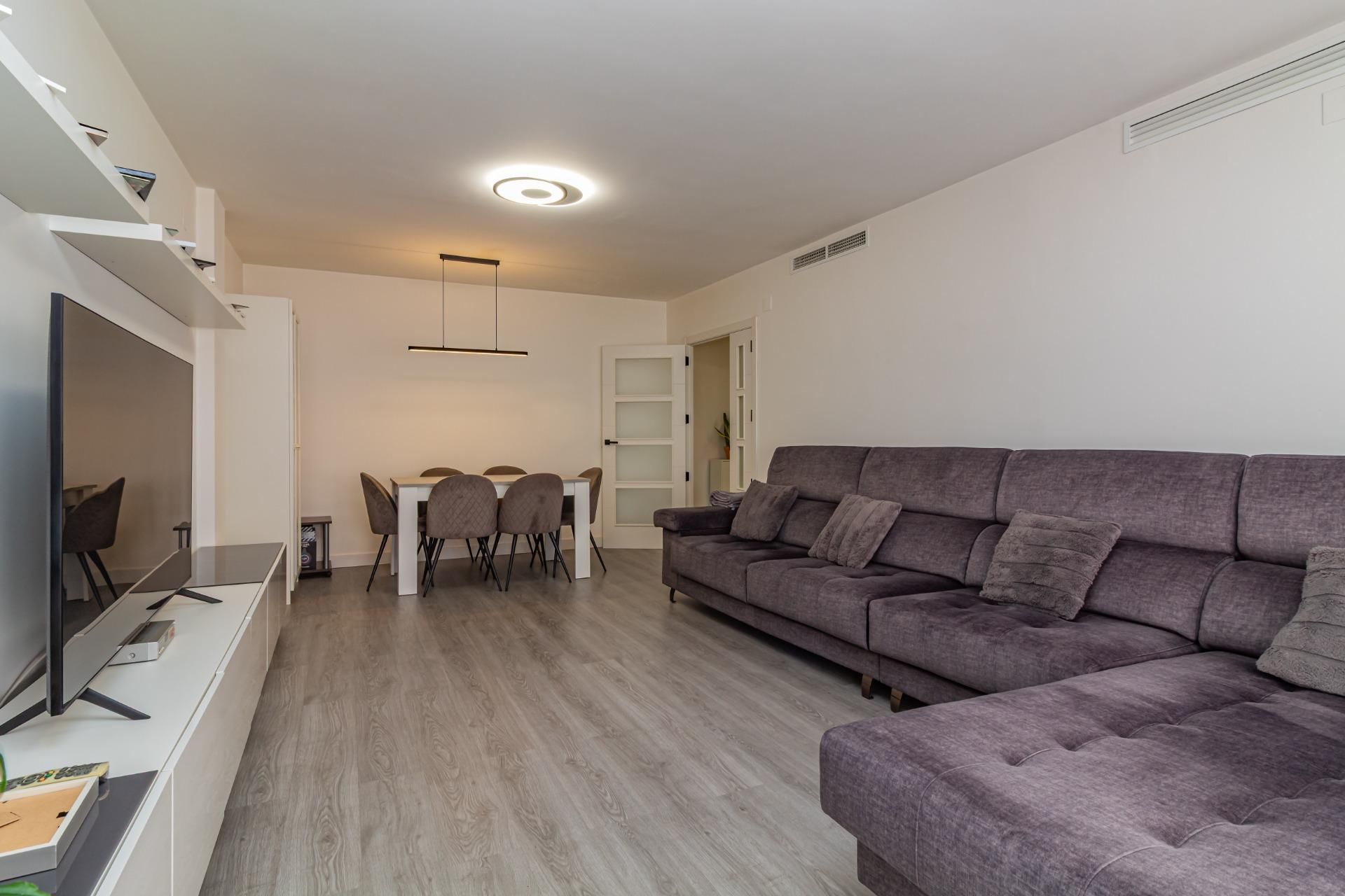 Living room of Flat for sale in Castellón de la Plana / Castelló de la Plana  with Air Conditioner, Heating and Storage room