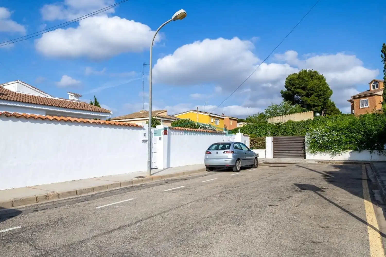 Vista exterior de Casa o xalet en venda en L'Eliana amb Aire condicionat, Calefacció i Terrassa