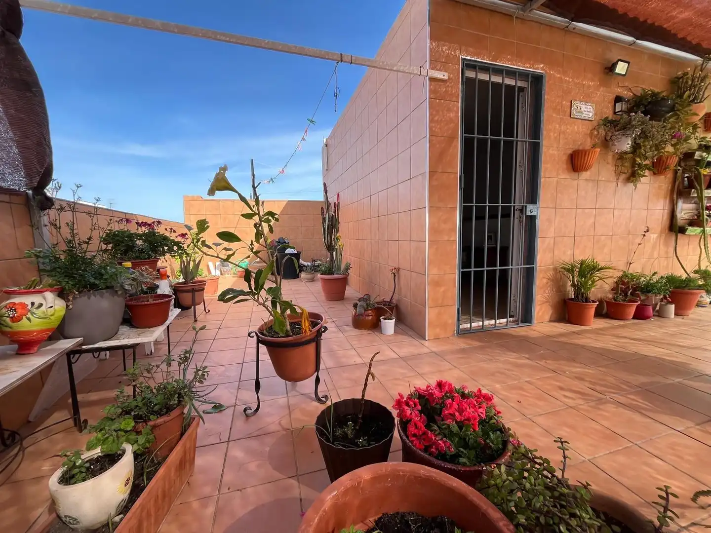 Terrassa de Casa o xalet en venda en Dos Hermanas amb Aire condicionat, Terrassa i Traster