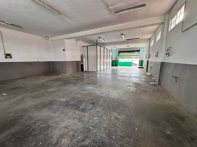 Local comercial en Alquiler en Calle Alvaro Fariña, 5 en Campo de Golf - Agua García - Juan Fernández