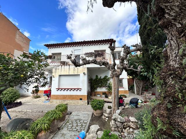 Casa-chalet en Venta en Migjorn