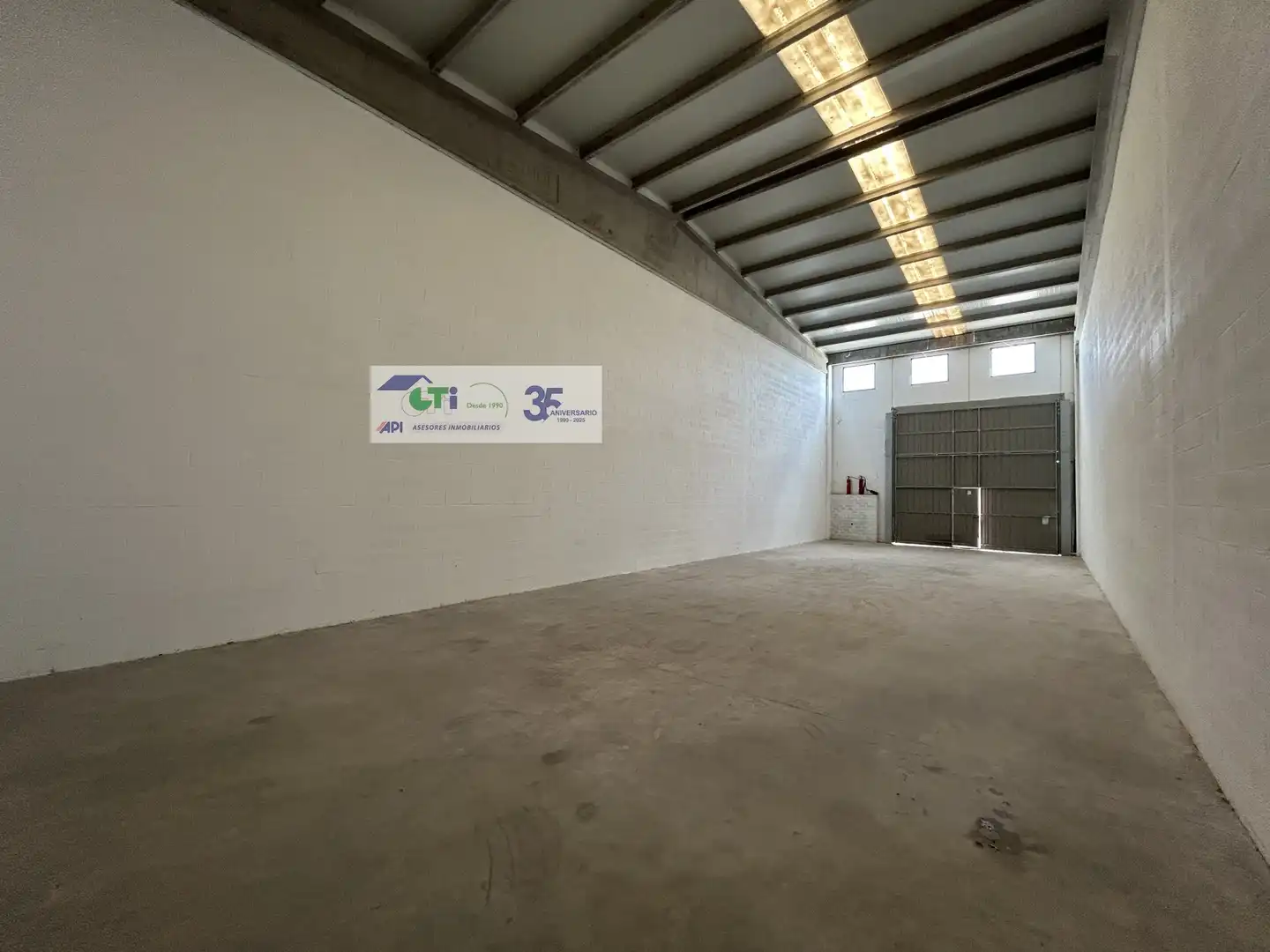 Industrial buildings for rent in CALLE ALBARDIN, Cartuja Baja