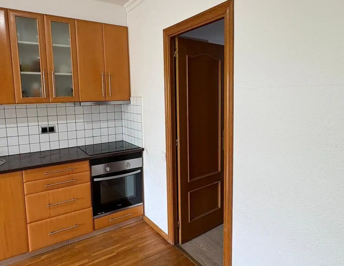 Küche von Wohnung zum Verkauf in Sabadell mit Klimaanlage und Terrasse