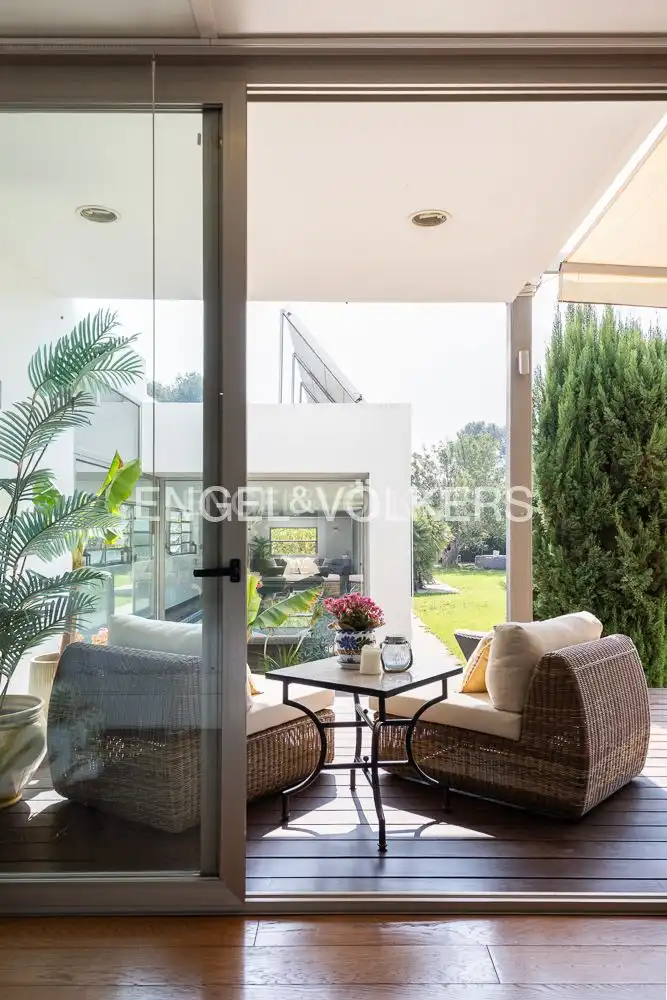 Terrassa de Casa o xalet en venda en Olocau amb Aire condicionat, Calefacció i Jardí privat