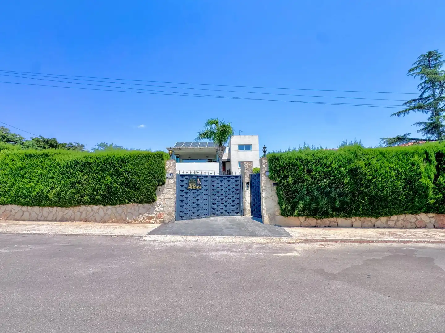 Vista exterior de Casa o chalet en venta en Torrent con Aire acondicionado, Calefacción y Jardín privado