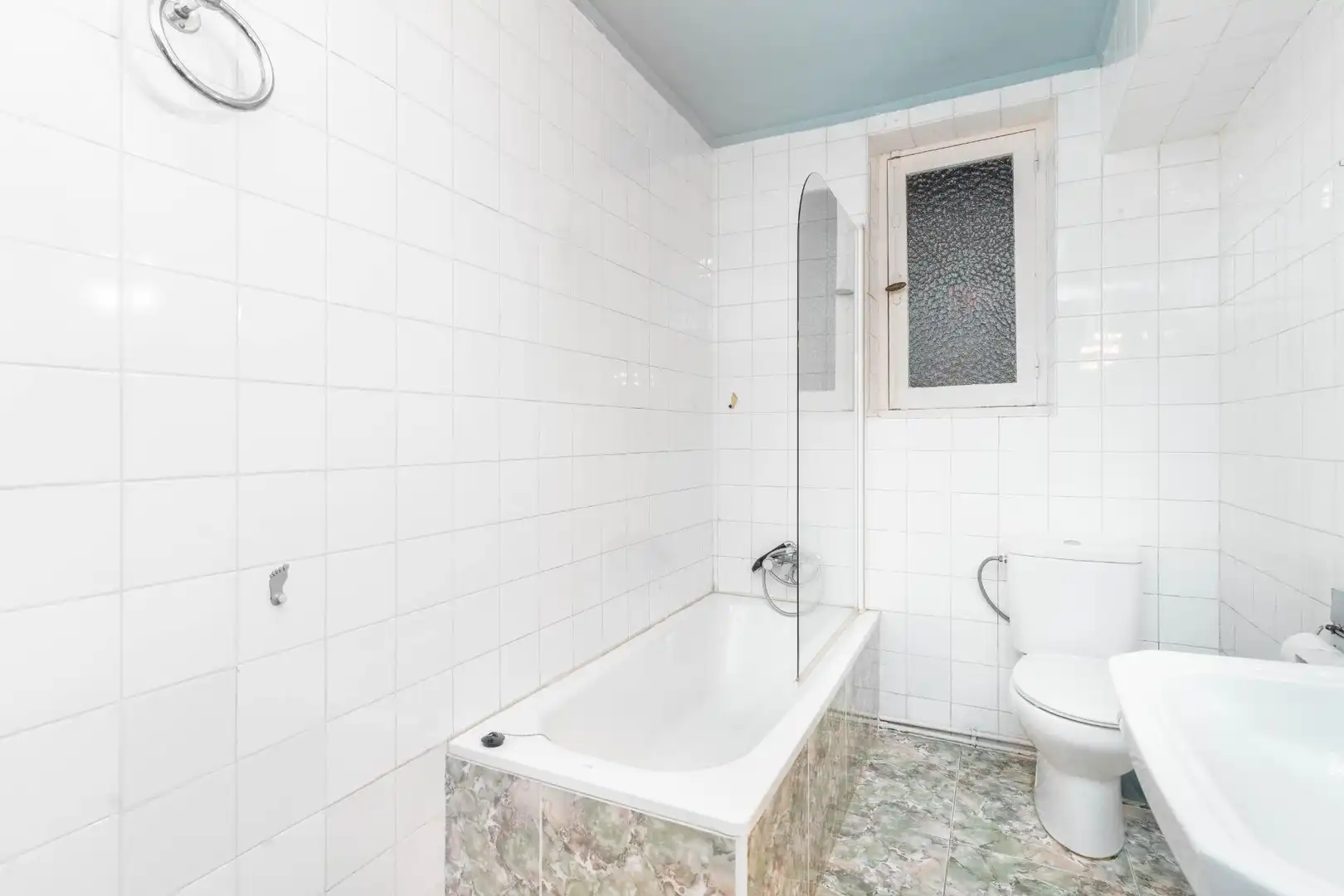 Bathroom of Attic for sale in Oviedo   with Heating