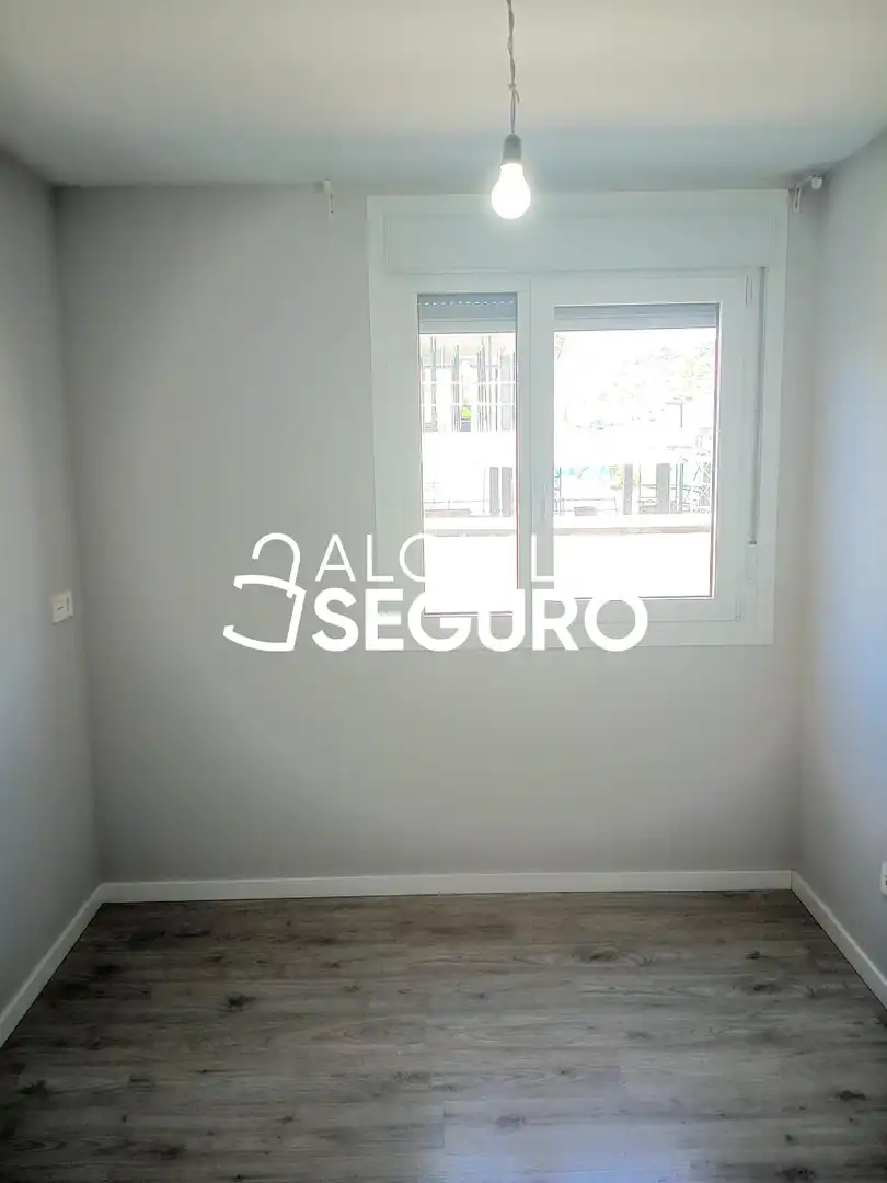 Bedroom of Attic for rent in Arroyo de la Encomienda  with Heating, Terrace and Storage room