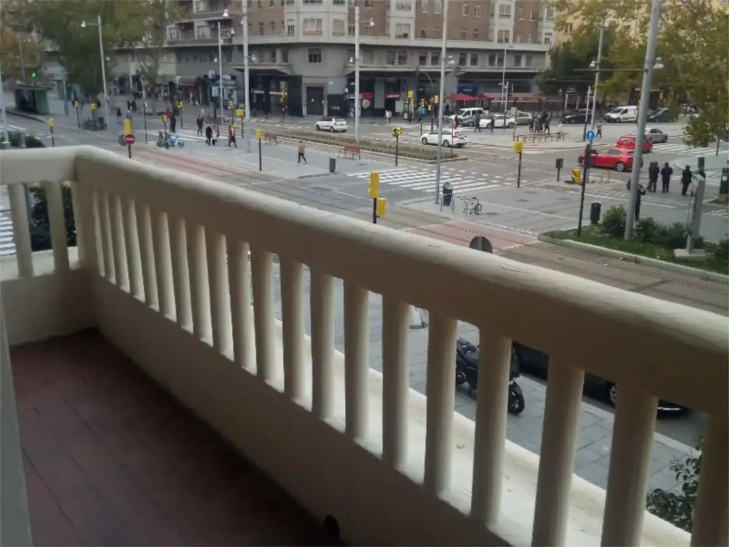 Terraza de Oficina de alquiler en Zaragoza
