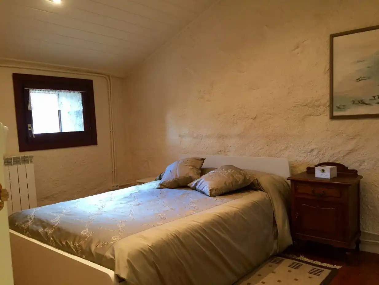 Schlafzimmer von Country house zum Verkauf in Vallcebre mit Heizung, Privatgarten und Möbliert