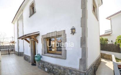 Exterior view of House or chalet for sale in Premià de Mar  with Terrace