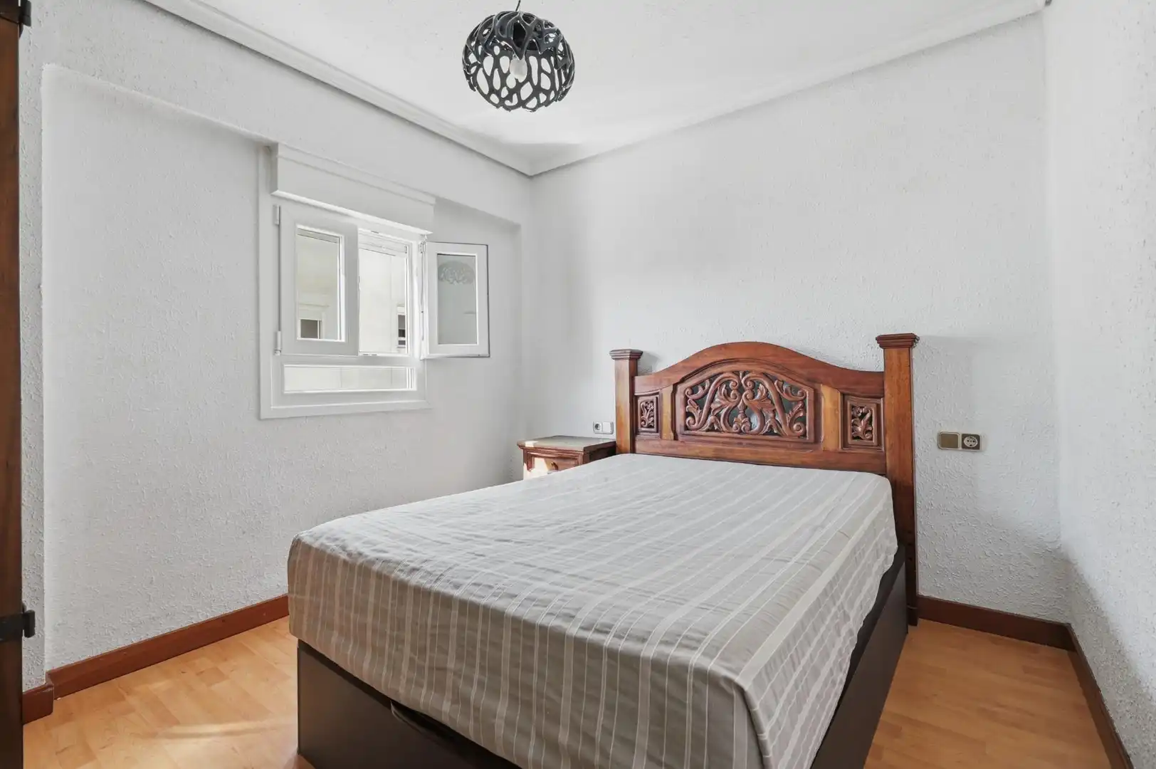 Habitación de Ático en venta en Xirivella con Parquet