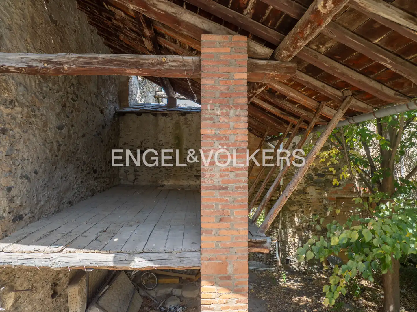 Terraza de Residencial en venta en Alp