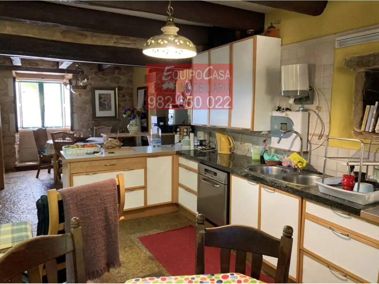 Cocina de Casa o chalet en venta en Lugo con Calefacción, Jardín privado y Terraza