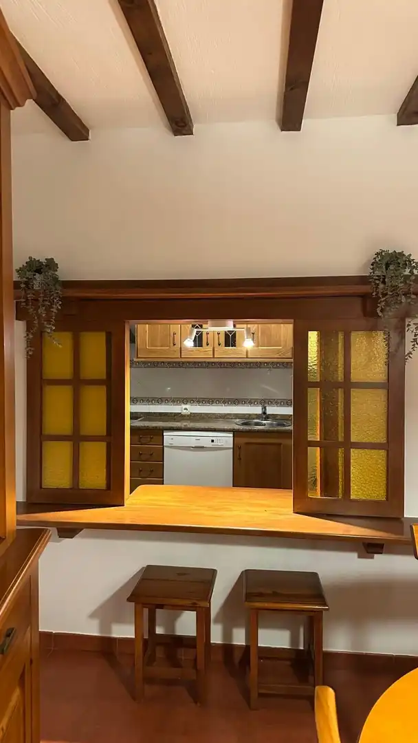 Cocina de Piso de alquiler en Miraflores de la Sierra con Calefacción y Amueblado