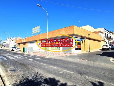 Local comercial de lloguer a Fernán Caballero
