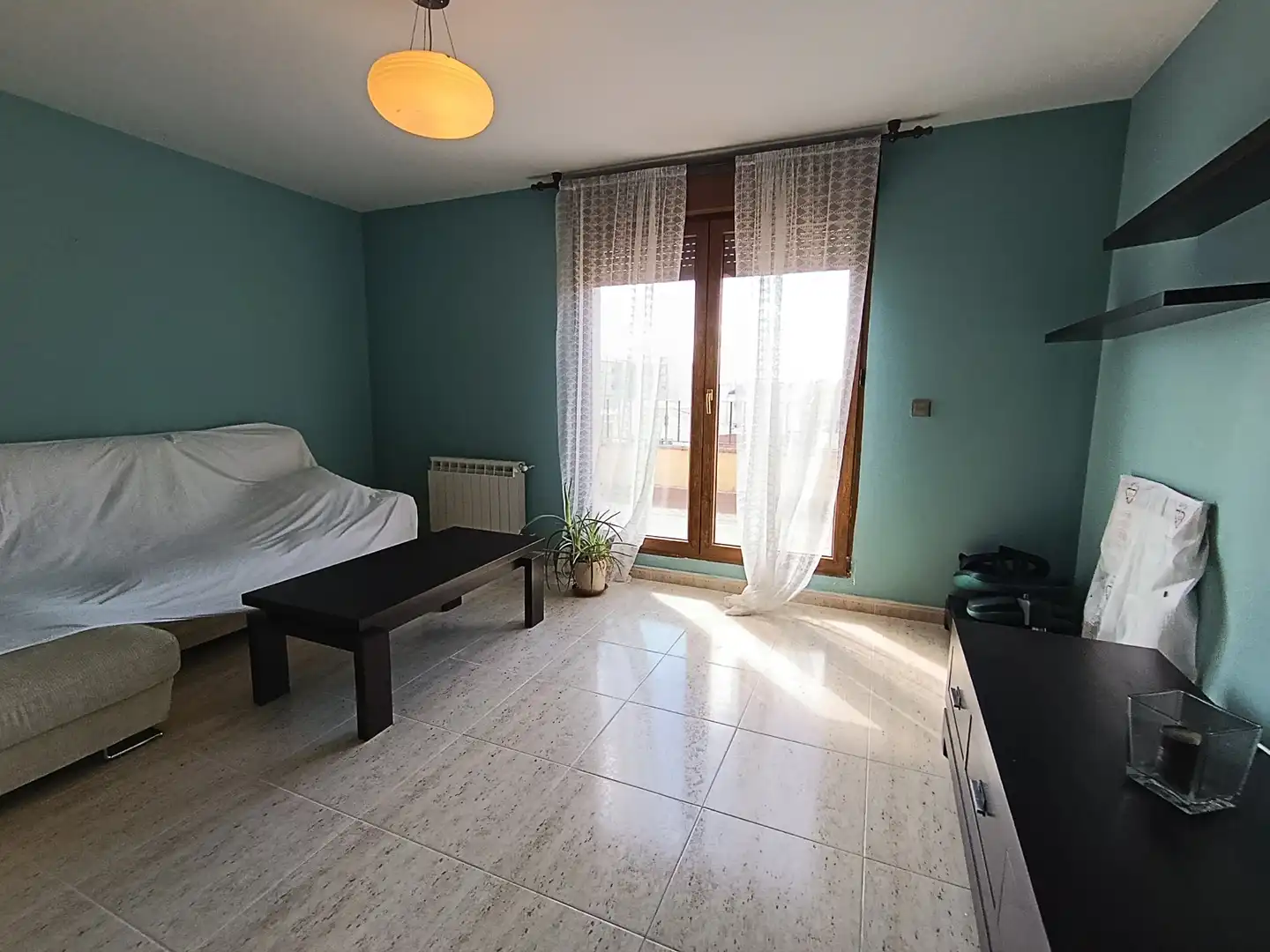 Living room of Attic for sale in Benavente  with Heating, Terrace and Furnished