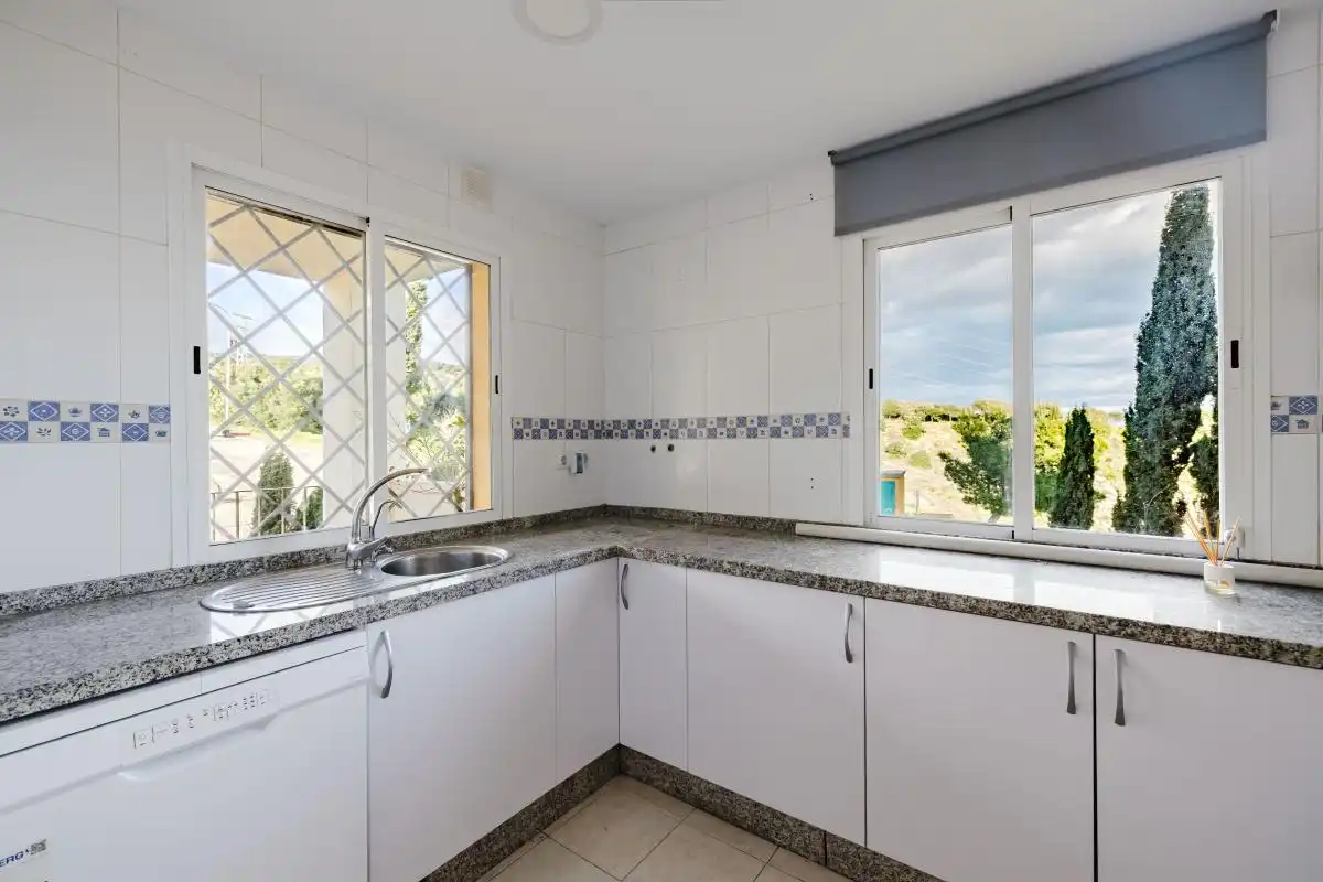 Cocina de Casa adosada en venta en Benalmádena con Calefacción, Jardín privado y Terraza