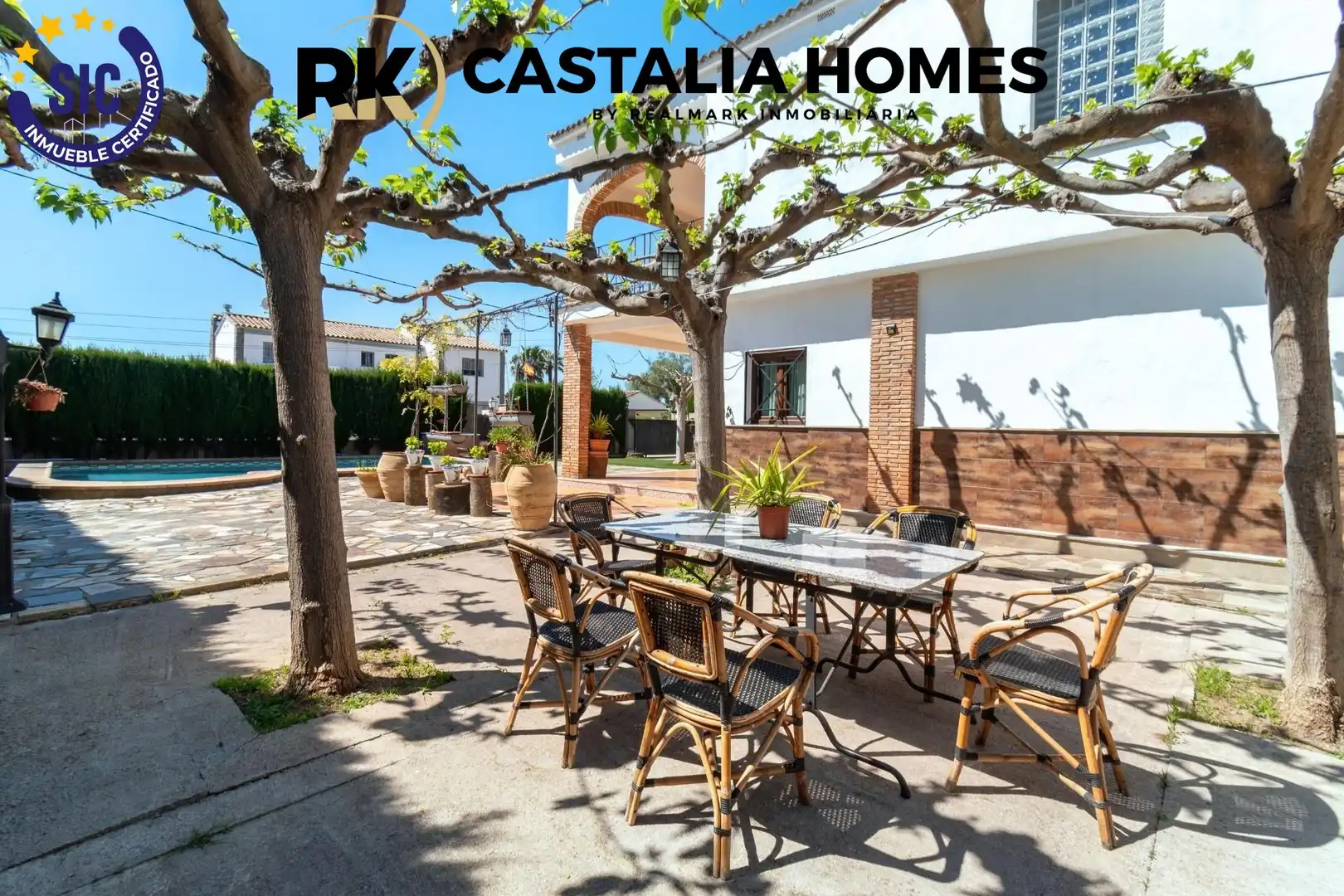 Vista exterior de Casa o xalet en venda en Borriol amb Calefacció, Jardí privat i Piscina