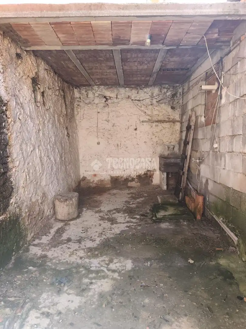 Casa adosada en venta en Darro