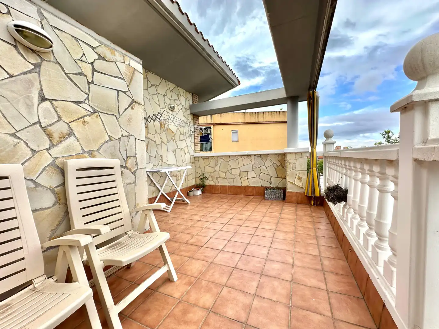 Terrace of Detached homes for sale in Santa Coloma de Gramenet  with Air Conditioner, Heating and Terrace