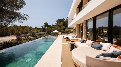 Villa de lujo nueva construcción cerca del campo de golf, urbanización cerrada gran seguridad