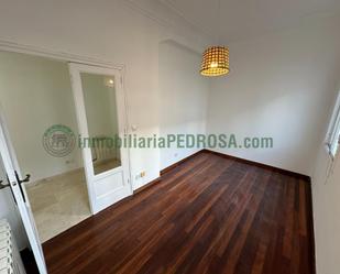 Bedroom of Flat to rent in Pontevedra Capital   with Terrace and Balcony