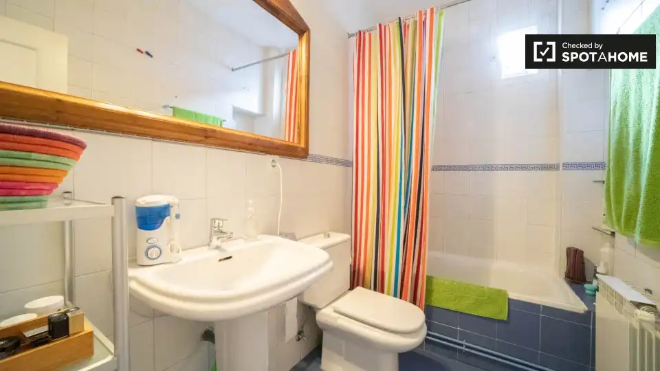 Room in Madrid, Madrid