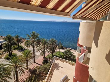 Apartament amb piscina en venda a Calle G 3G