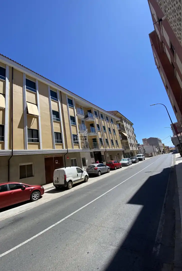 Local comercial en venda a Guijuelo, imagen 2