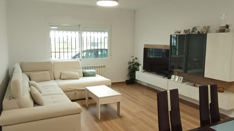 Foto 3 de Casa adosada en venta en Novés, Toledo