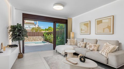 Foto 5 de Casa o chalet en venta en Mil Palmeras, Pilar de la Horadada