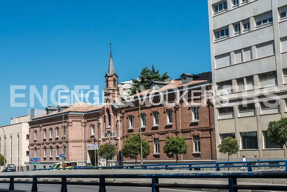 Vista exterior de Pis de lloguer en Madrid amb Aire condicionat, Calefacció i Piscina
