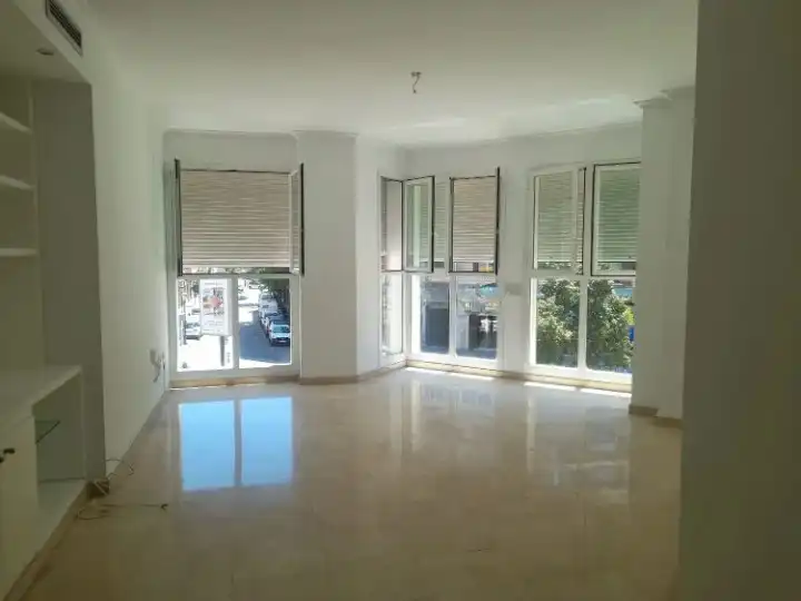 Sala d'estar de Pis en venda en Valencia amb Aire condicionat, Calefacció i Terrassa