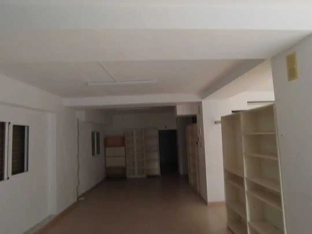 Local de alquiler en Elche / Elx con Amueblado