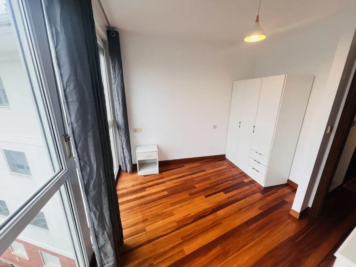 Habitación de Piso en venta en Voto con Calefacción y Balcón