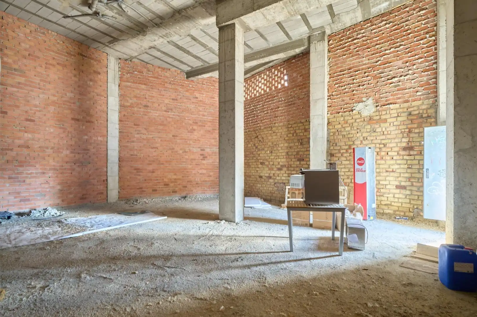 Gewerbefläche zum Verkauf in Calle San Marino, imagen 5