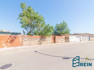 Terreno residenziale in vendita a RONDA DE SAN PEDRO 6
